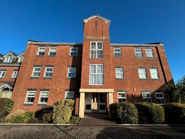 2 Bedroom Flat To Rent In Mill Lane, Burscough, L40