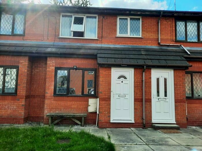 1 Bedroom Flat To Rent In Abbey Way, School Street, Radcliffe, M26