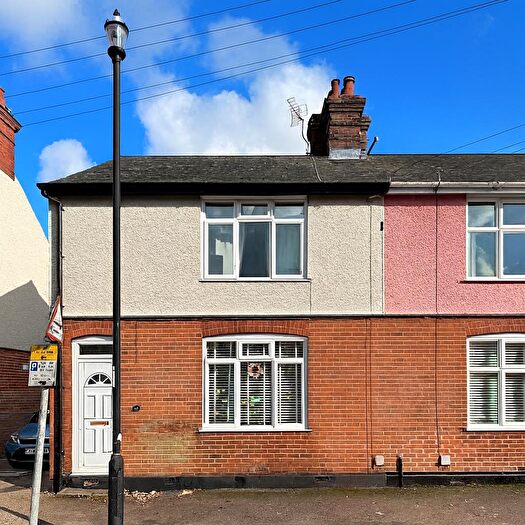 3 Bedroom End Of Terrace House To Rent In Stowupland Road, Stowmarket, IP14