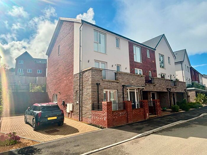 4 Bedroom Town House For Sale In Ffordd Yr Olchfa, Sketty, Swansea, SA2