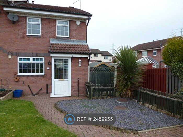 3 Bedroom Semi-Detached House To Rent In Thorndale Rise, Rotherham, S60