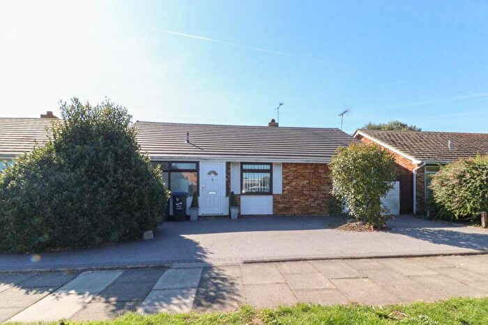 3 Bedroom Detached Bungalow For Sale In Eastchurch Road, Cliftonville, Margate, Kent, CT9