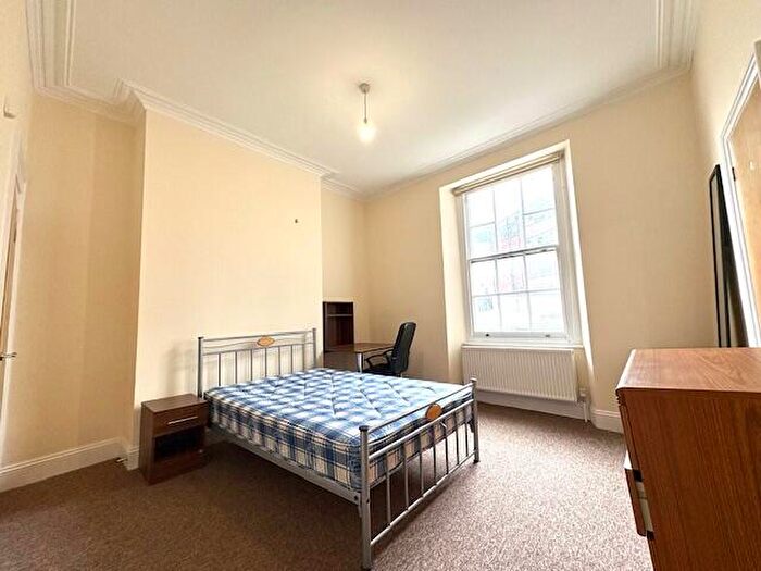 1 Bedroom House To Rent In Triangle South, Bristol, BS8
