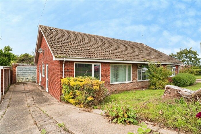 2 Bedroom Semi-Detached Bungalow For Sale In Beck Close, Weybourne, Holt, NR25
