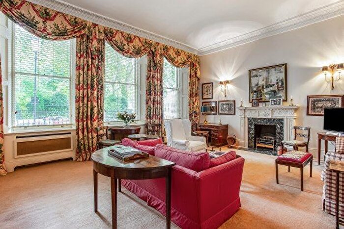 2 Bedroom Flat To Rent In Courtfield Gardens, London, SW5