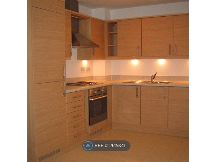 1 Bedroom Flat To Rent In Azure Court, London, NW9