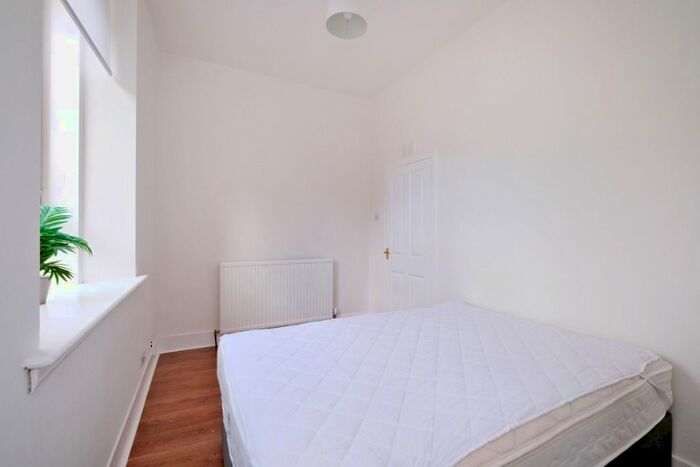2 Bedroom Flat To Rent In Broomhill Road, West End, Aberdeen, AB10