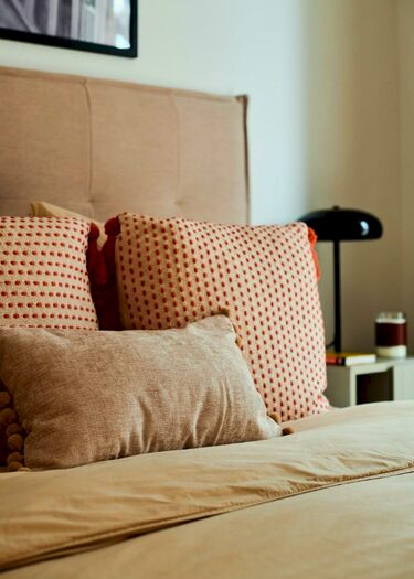 1 Bedroom Apartment To Rent In Aerial Square, London, NW9