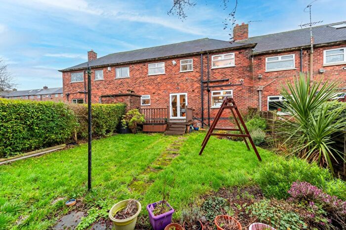 3 Bedroom Terraced House For Sale In Jaunty Avenue, Sheffield, S12