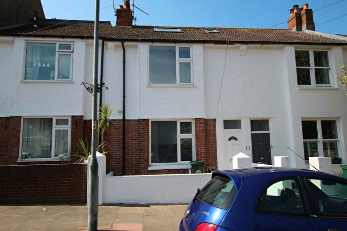 6 Bedroom Terraced House To Rent In Bennett Road, Brighton, BN2
