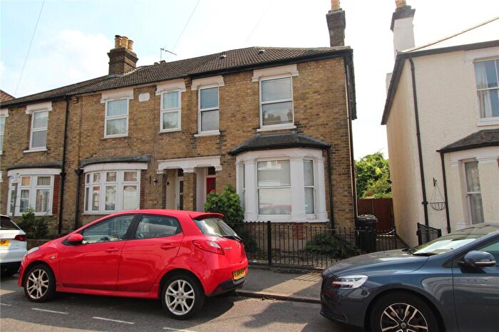 2 Bedroom End Of Terrace House To Rent In Gresham Road, CM14
