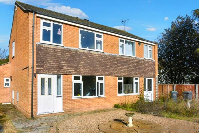 3 Bedroom Semi-Detached House To Rent In Queens Road, Beeston, NG9