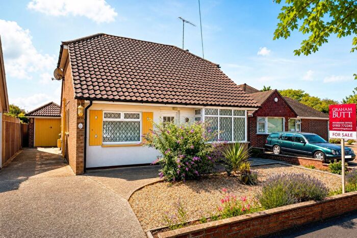 2 Bedroom Bungalow For Sale In Fircroft Crescent, Rustington, Littlehampton, West Sussex, BN16