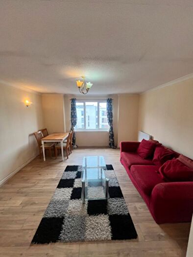 2 Bedroom Flat To Rent In Orwell Terrace, Edinburgh, EH11