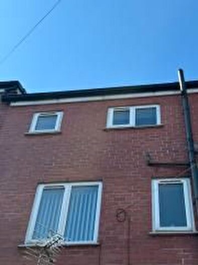 1 Bedroom Flat To Rent In Drake Street, Rochdale, OL16