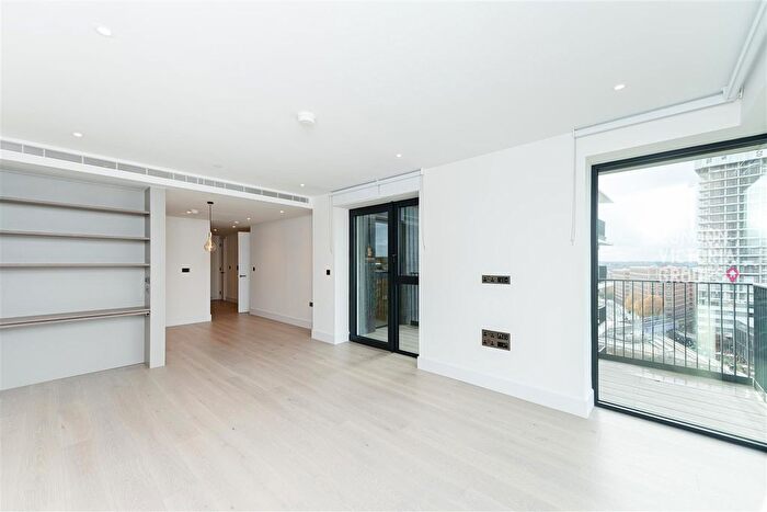 2 Bedroom Flat To Rent In Westmont Apartments, Fountain Park Way, London, W12