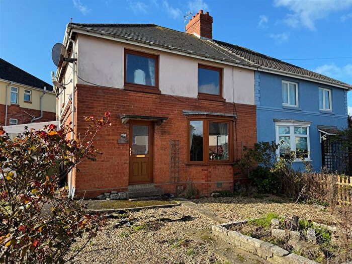 3 Bedroom Semi Detached House For Sale In Sussex Road, Weymouth, DT4