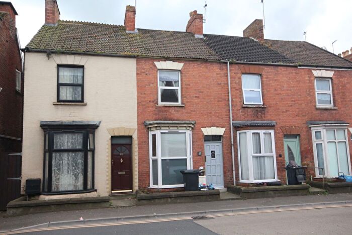 3 Bedroom Terraced House To Rent In North Street, Bridgwater, TA6