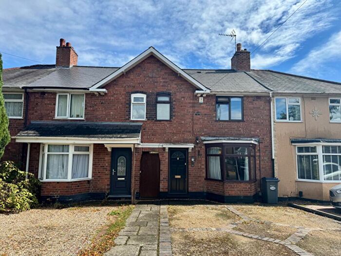 3 Bedroom Terraced House For Sale In Daisy Farm Road, Birmingham, B14