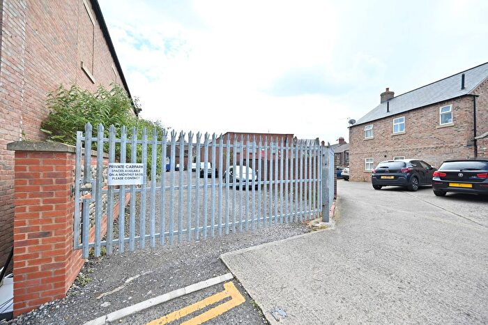 Garage / Parking To Rent In Market Place West, Ripon, HG4