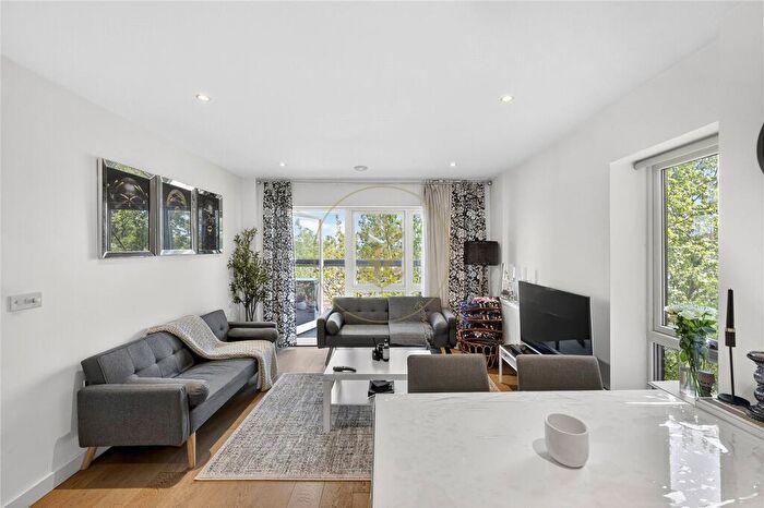 2 Bedroom Apartment To Rent In Wilkinson Close, London, NW2