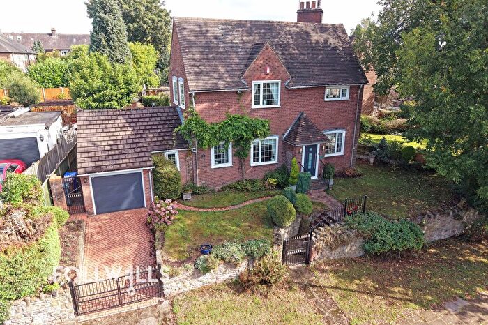 3 Bedroom Semi-Detached House For Sale In Thistley Hough, Penkhull, ST4