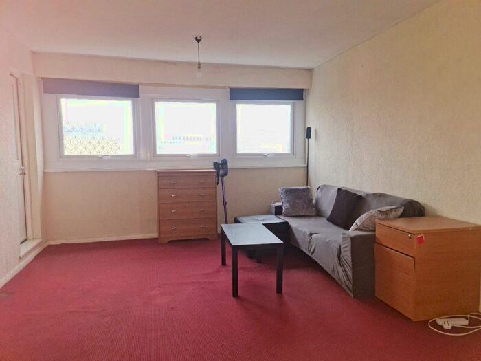 1 Bedroom Flat To Rent In Galton Tower, Civic Close, Birmingham, B1