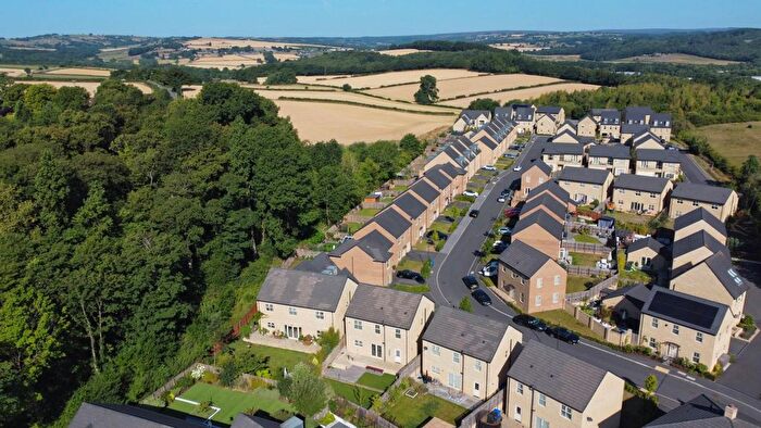 4 Bedroom Detached House For Sale In Hulford Street, Dunston, Chesterfield, S41