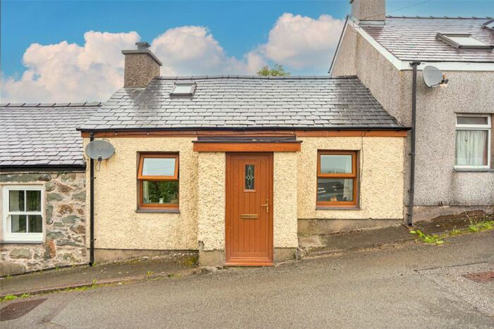 2 Bedroom Terraced House For Sale In Glanrafon, Carneddi, Bethesda, Gwynedd, LL57