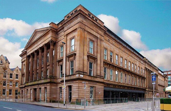 2 Bedroom Flat To Rent In Ingram Street, Glasgow, G1