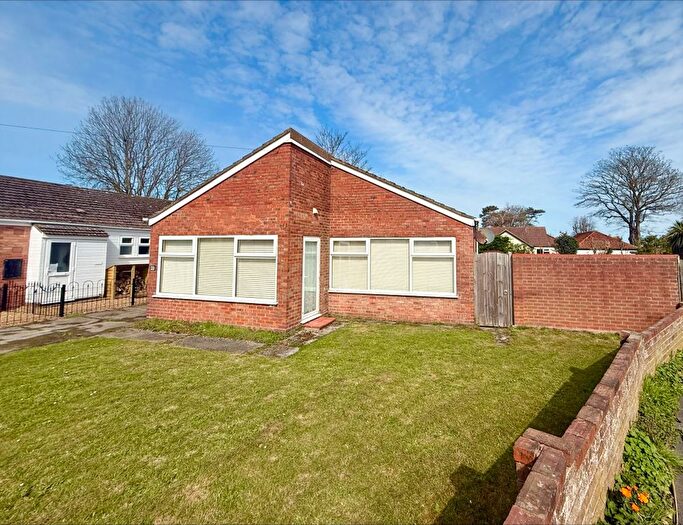 3 Bedroom Detached Bungalow For Sale In The Cobbleways, Winterton-On-Sea, NR29