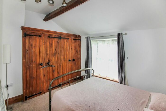 2 Bedroom Cottage To Rent In Market Place, Edenfield, Ramsbottom, Bury, BL0