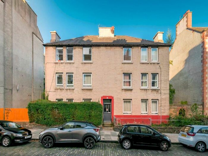 2 Bedroom Flat To Rent In Dickson Street, Leith, Edinburgh, EH6