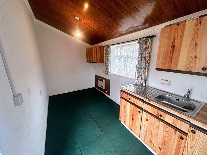 2 Bedroom Detached Bungalow To Rent In Corby Hill, Carlisle, CA4