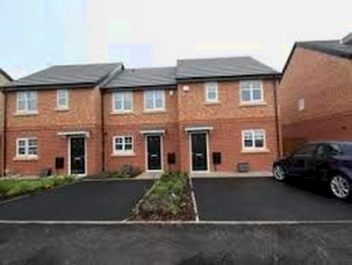3 Bedroom Mews To Rent In Stothert Street, Manchester, M46