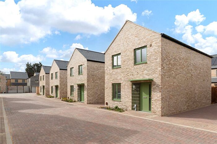 3 Bedroom Detached House For Sale In Darwin Green, Cambridge, CB3