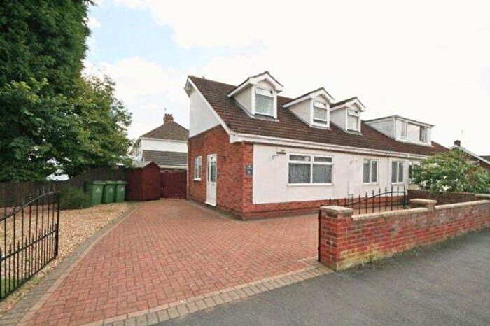 1 Bedroom Flat For Sale In Derwent Drive, Humberston, DN36