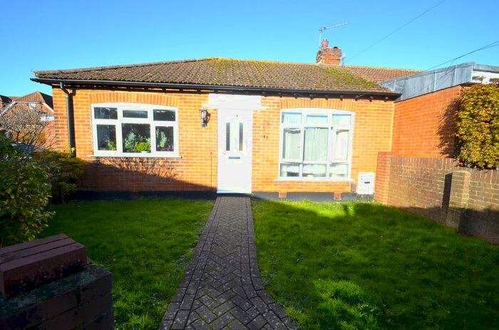 5 Bedroom Semi-Detached Bungalow To Rent In Vegal Crescent, Englefield Green, Egham, TW20