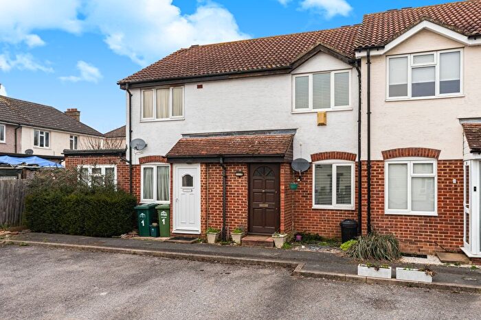 2 Bedroom Terraced House To Rent In Northfield Road, Staines-Upon-Thames, TW18