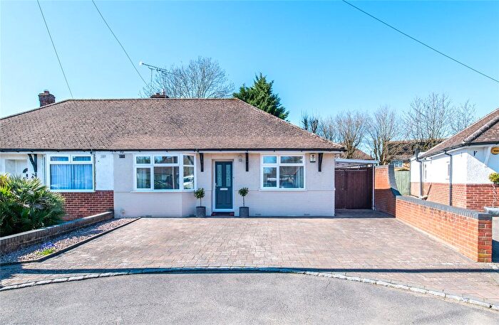 2 Bedroom Bungalow For Sale In Greenways, Weavering, Maidstone, Kent, ME14