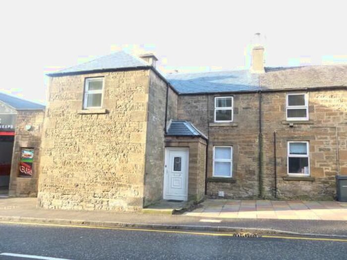 4 Bedroom Semi-Detached House To Rent In Clermiston Road, Edinburgh, EH12