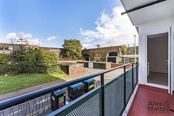 1 Bedroom Flat For Sale In Landmann House, Bermondsey, SE16