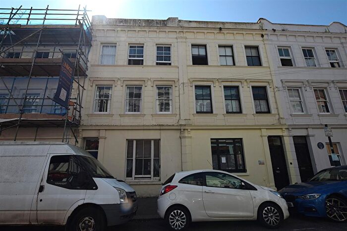 1 Bedroom Flat To Rent In Silchester Road, St. Leonards-On-Sea, TN38