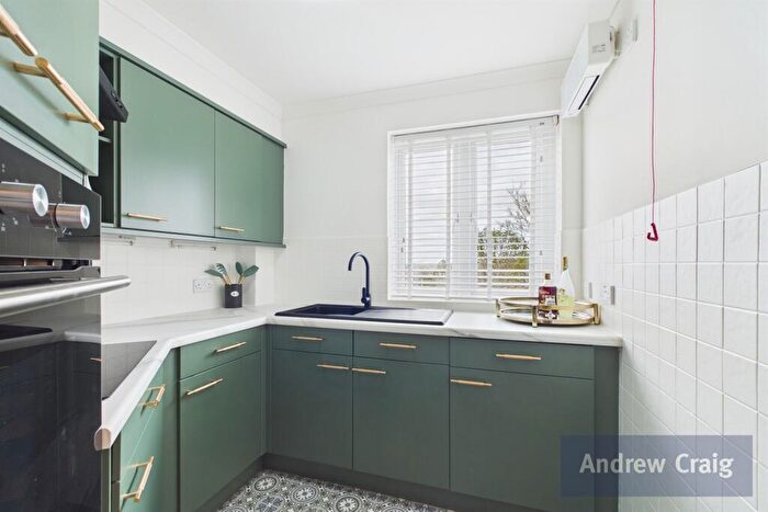 1 Bedroom Apartment For Sale In Pinfold Court, Boldon Lane, Cleadon, SR6