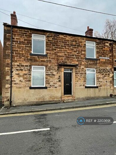 3 Bedroom Semi-Detached House To Rent In Benfieldside Road, Consett, DH8