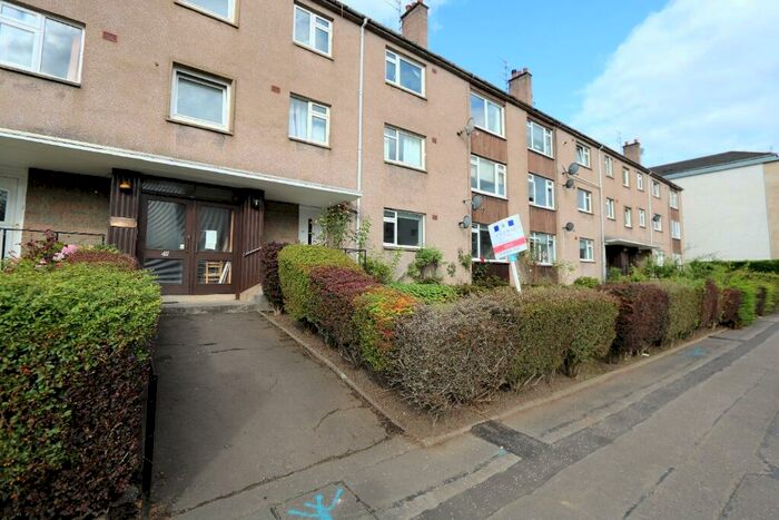 2 Bedroom Flat To Rent In Tantallon Road, Glasgow, G41