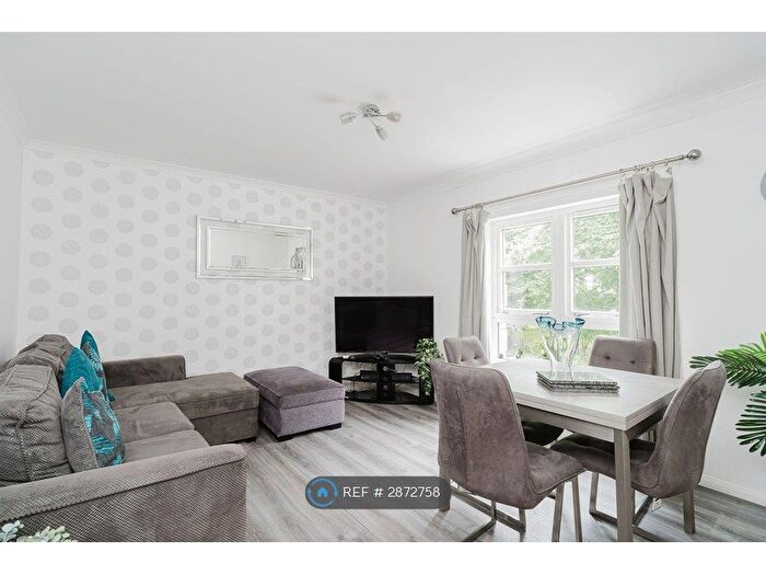 2 Bedroom Flat To Rent In Hopetoun Crescent, Edinburgh, EH7