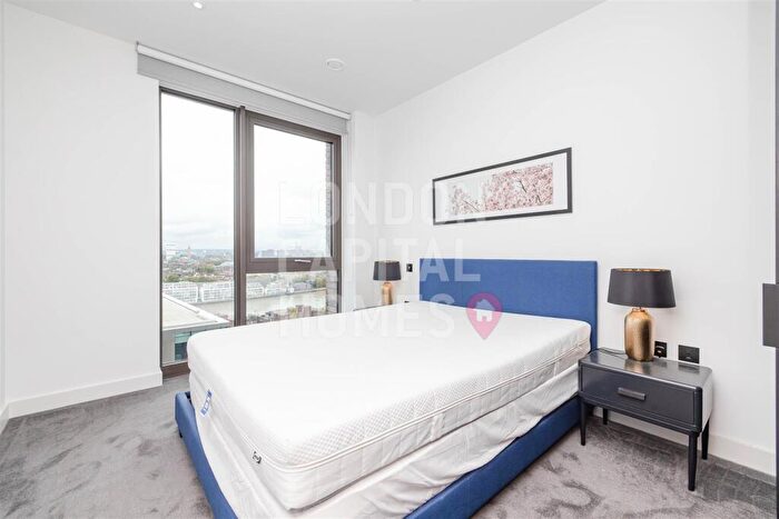 2 Bedroom Apartment To Rent In Legacy Building, Viaduct Gardens, London, SW11