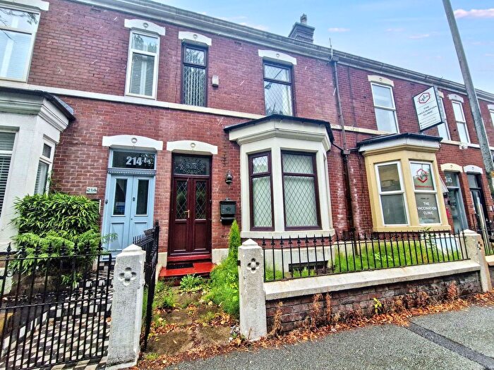 2 Bedroom Terraced House To Rent In Bury New Road, Whitefield, M45