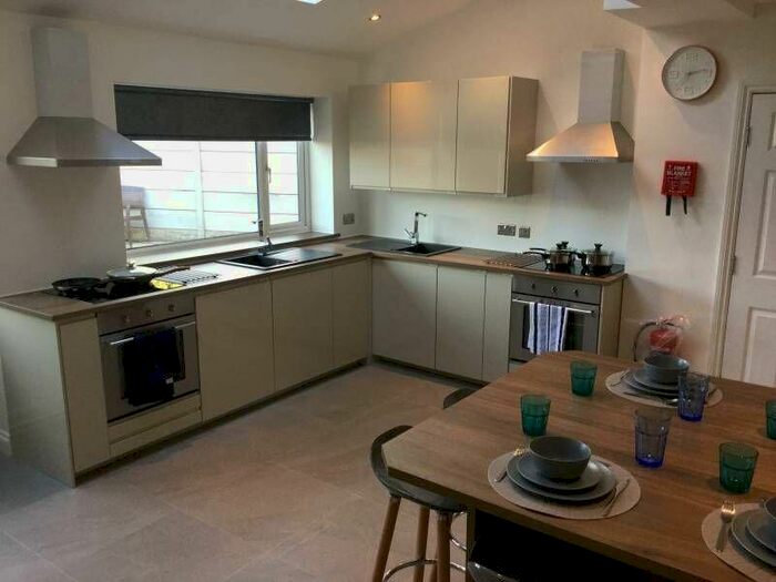 1 Bedroom Semi-Detached House To Rent In Staithes Road, Wythenshawe, Manchester, House Share, M22